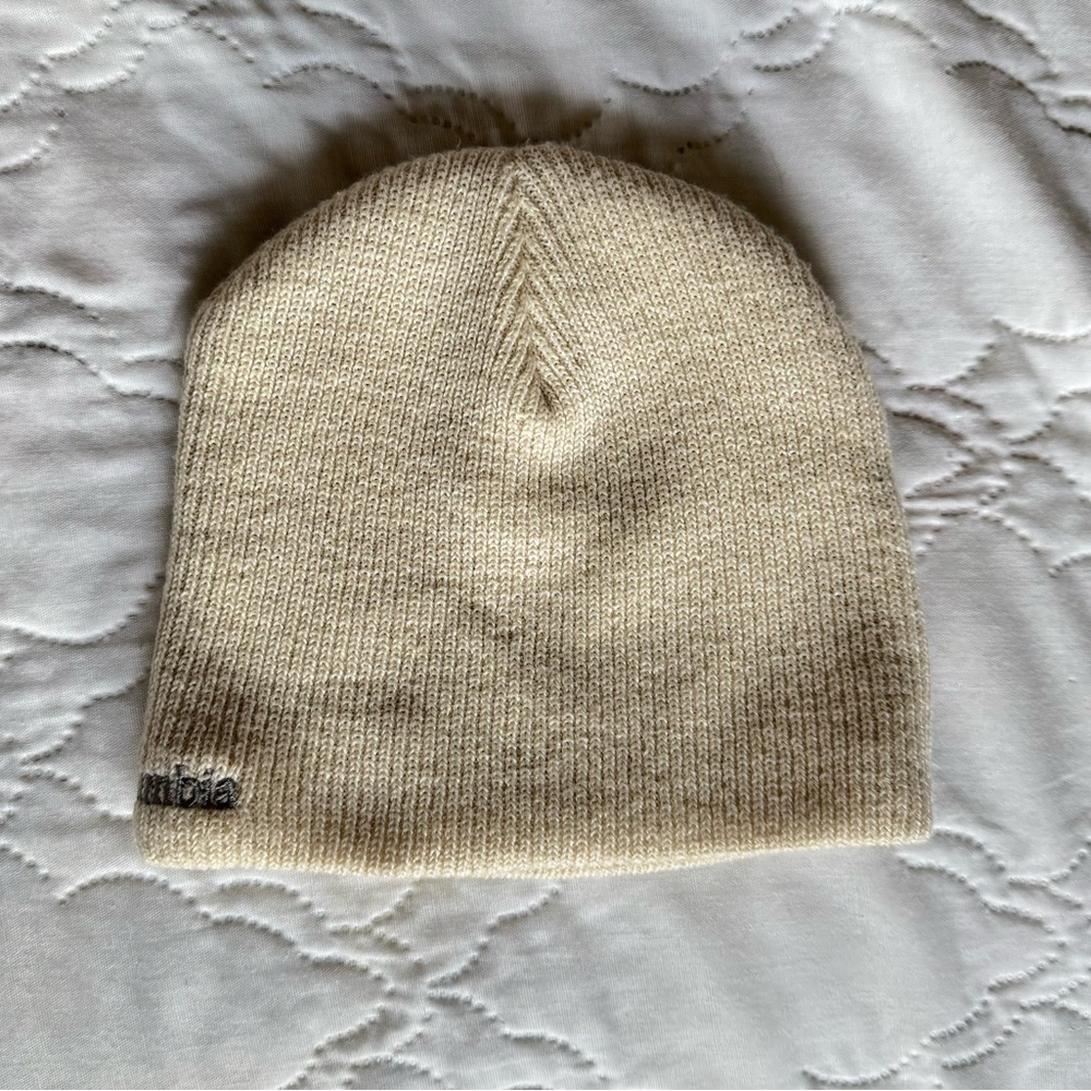 Columbia knit cap beanie 8 inch length cream unisex